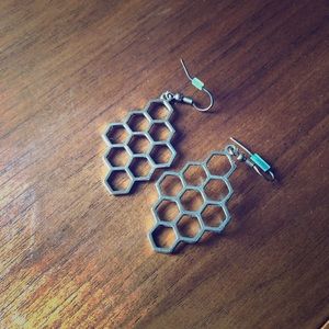 Geometric honeycomb dangling earrings